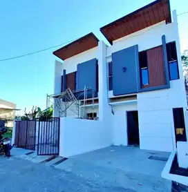 jual rumah 2lantai inden 4bulan lokasi perum gunung anyar mas surabaya
