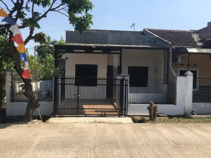 Oper kredit 40jta Ambar graha permai Cileungsi luas 96 jln utama