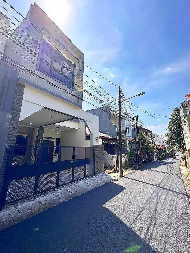 Rumah Di Cijantung Jakarta Timur Jaktim