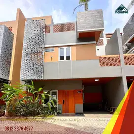 Rumah Dijual Di Jagakarsa Jakarta Selatan Jaksel 2 lantai + rooftop 4 Kt [AKSES 2 MOBIL] AR 173