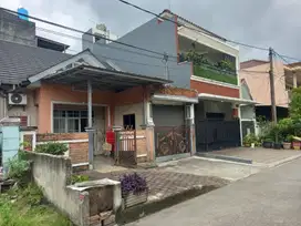 RUMAH DIJUAL CEPAT DI BOULEVARD MEDANG LESTARI NEMPEL GADING SERPONG
