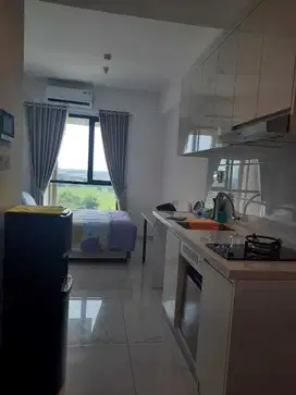 Disewakan apartemen Skyhouse Super Murah