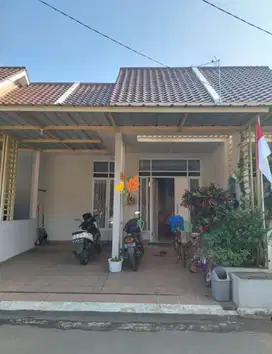 Rumah Cluster Bebas Banjir Siap Huni di  Dekat Tol Jatiwarna Bekasi