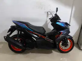 Aerox Cybercity 2024 AD solo Top