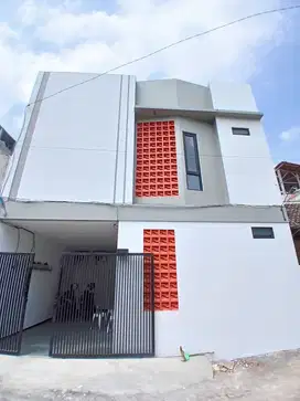 Kost Putri Eksklusif, Perabotan Lengkap, 5 menit dari Kampus UB