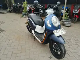Scoopy new 2023. Km 30.000 an
