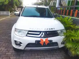 Istimewa low km Pajero Dakar