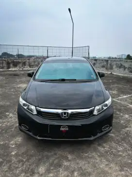Civic FB 2014 1.8 i-VTEC – Matic, KM 104rb, Interior Beige Exclusive