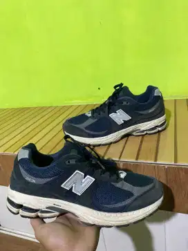 New Balance 2002R Navy