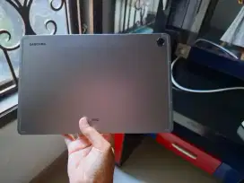 Samsung Tab S9 FE wifi LIKE NEW