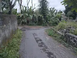 tanah luas -+131m2 lokasi barat pasar pakem jl kaliurang km 16