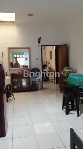 RUMAH RAPIH LUAS COCOK BUAT USAHA KOST2AN & HUNIAN JAKARTA SELATAN
