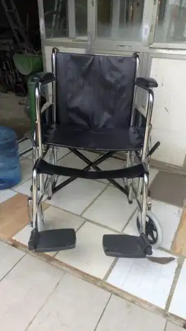 KURSI RODA BARU JUARA