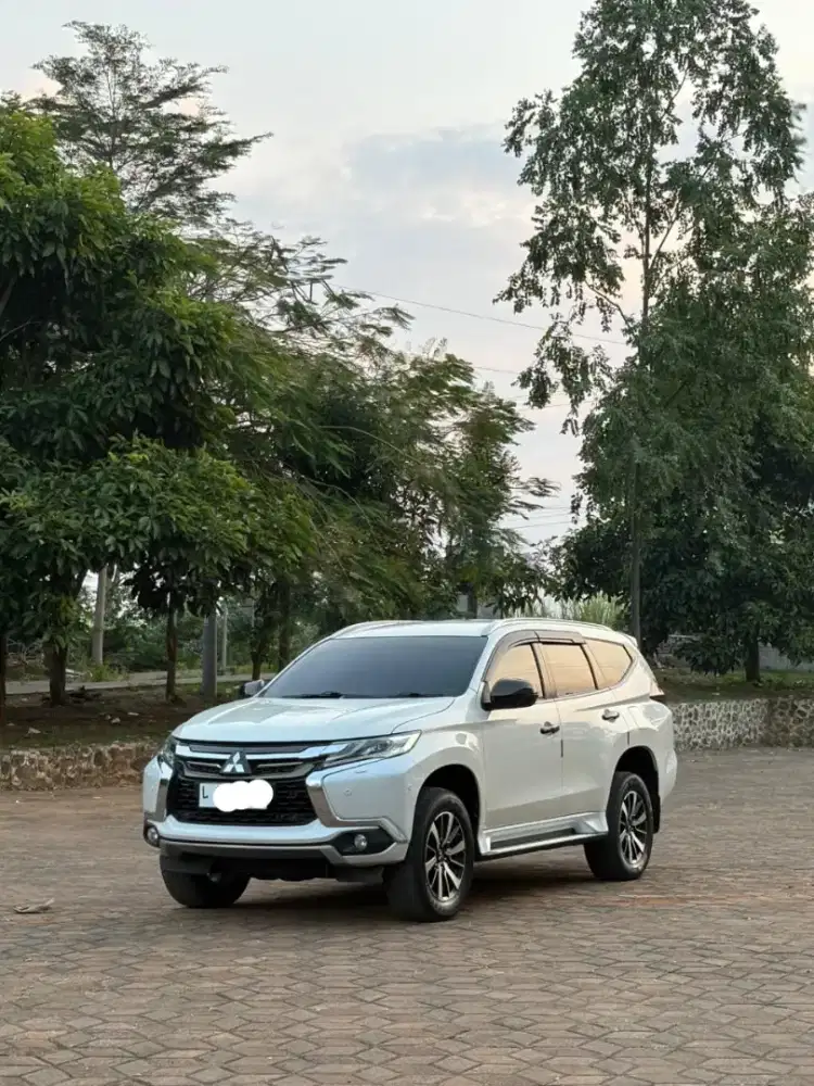 Mitsubishi Pajero dakar ultimate 2018 matic.