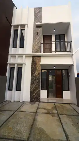 Rumah Luas 2 Lantai Siap Huni Pinggir Jalan Umum, Sukahati, Bogor
