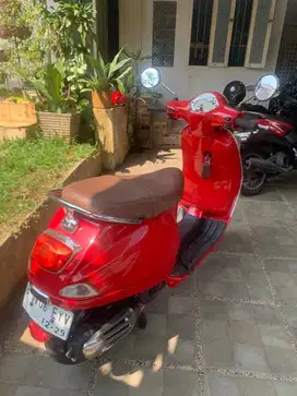 Jual vespa lx l get