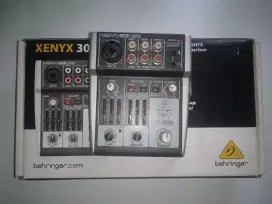 Behringer Xenyx 302usb mixer / audio interface / soundcard