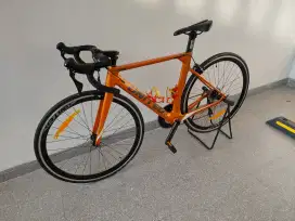 Sepeda balap roadbike United stygma carbon Shimano 105 2 x 11 speed