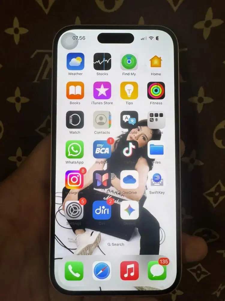 Iphone 15 ibox garansi aktif