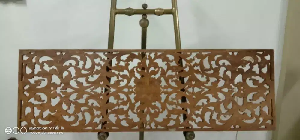 1pcs papan kayu jati berukiran bunga (bekas)