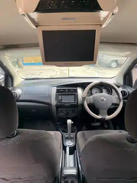 Nissan Grand livina 2012 Bensin
