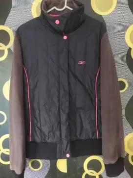 Jaket Reebok original