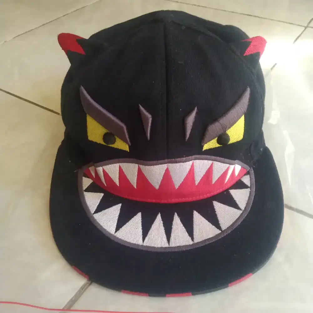 Topi snapback elstinsko