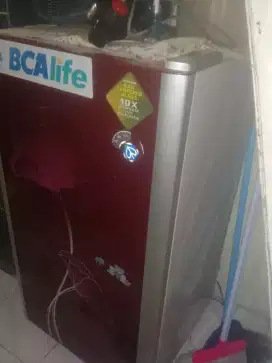 Jual aja kulkas 1 Polytron