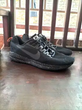 Nike shield structure 21 ori second uk.42,5
