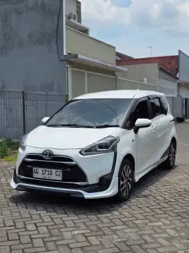 SIENTA Q 1.5 A/T 2018 (MATIC)
