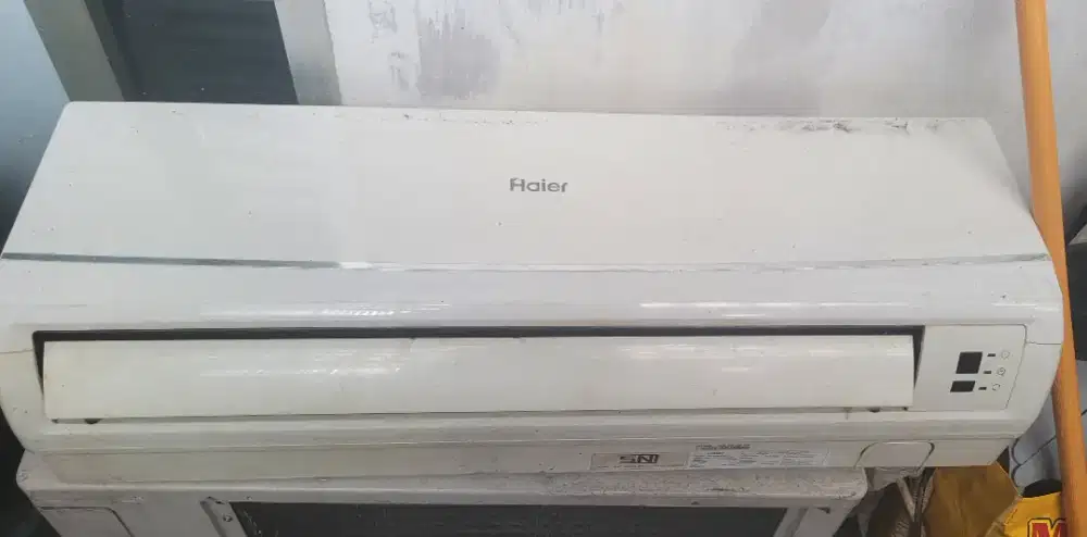 Ac 1/2pk hier lengkap dengan remote