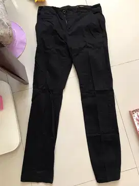 Celana chino wrangler