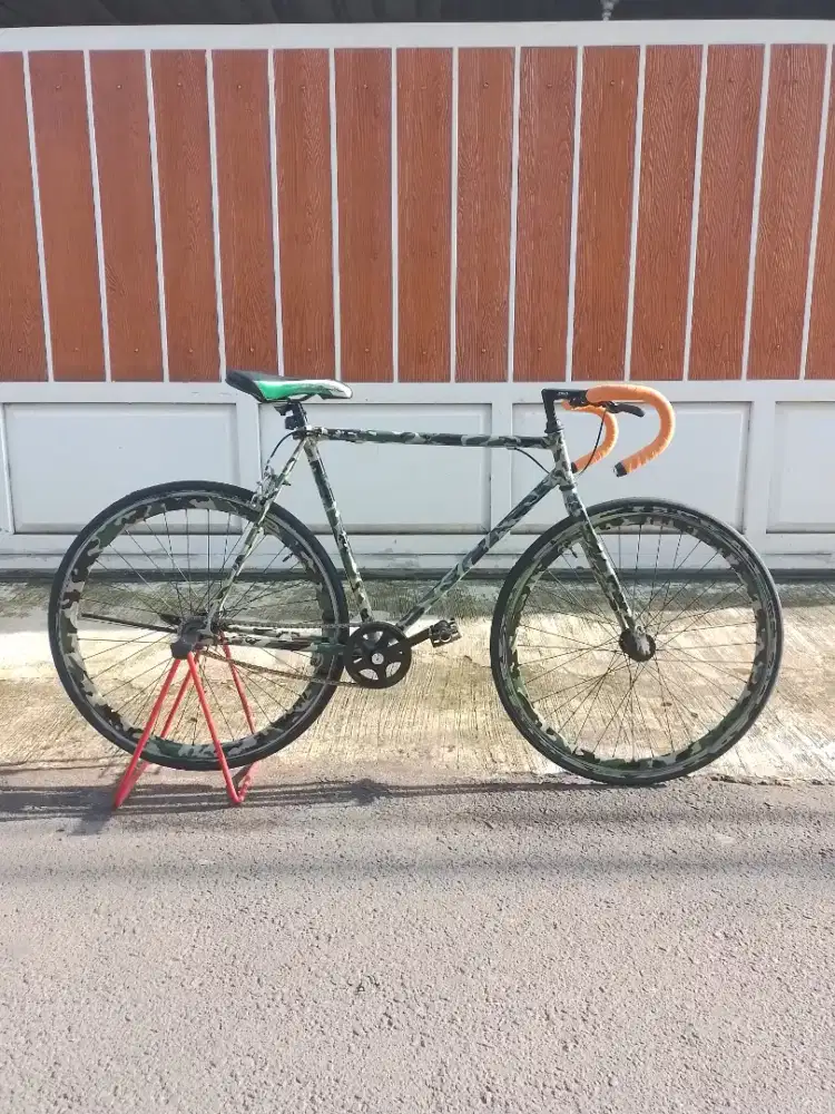 Sepeda Fixie Frame Taiwan Loreng