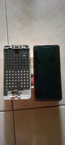 Oppo a3s dan xiomi note 4