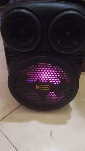 RADIO SPEAKER PORTABLE
