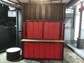 Container Booth