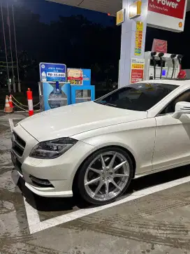 Mercy Mercedes Benz CLS350 W218 2013