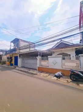 Tanah Luas, JUAL RUGI!BU CEPAT! Rumah Dijual Pejaten Timur. NEGO