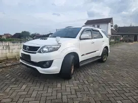 Toyota Fortuner 2015 Diesel
