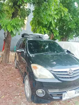 Toyota Avanza 2010 Bensin