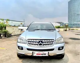 Mercedes Benz ML350 Tahun 2009 Automatic Abu abu Metalik