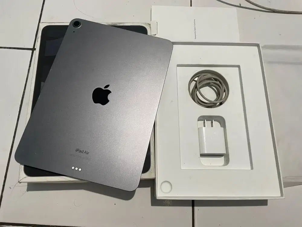 Ipad air 5 64gb chipset M1