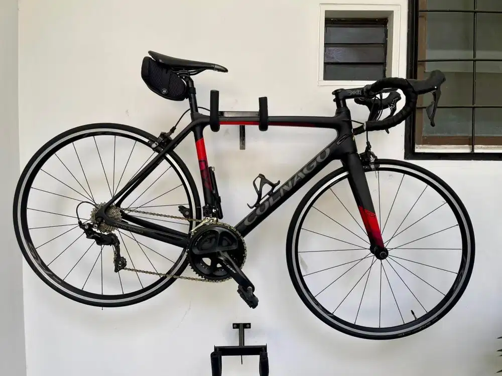 Colnago CLX 105 RIM Road Bike Preloved