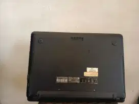 JUAL LAPTOP ASUS X441U INTEL CORE i3-6006U RAM4GB SSD256GB WIN10PRO