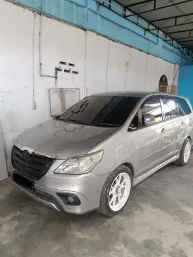 DP15JT Innova barong E up G Diesel m/t 2015
