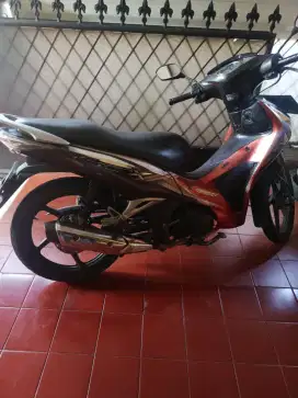 Supra helm in lengkap