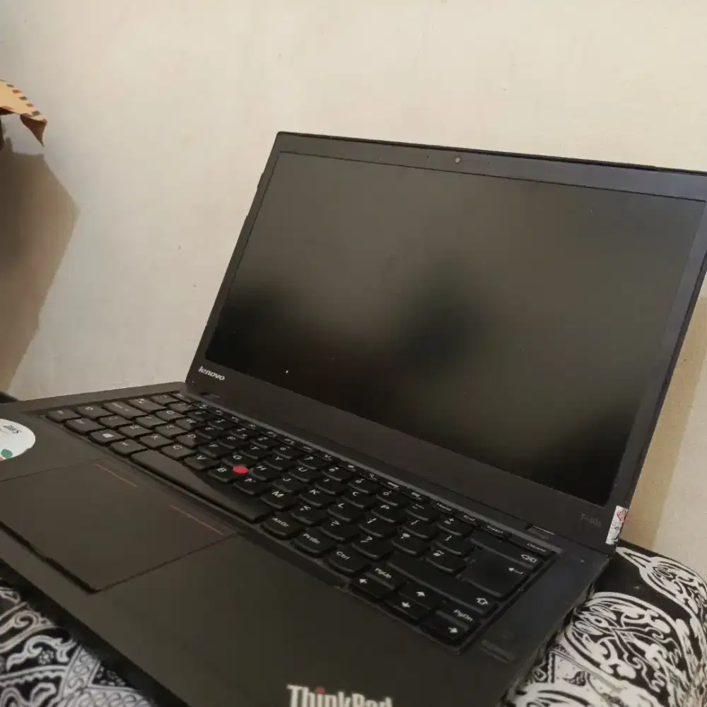 Lenovo ThinkPad T440s - Kondisi Matot