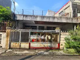 Ton - Dijual Rumah Tua 1 Lantai Tanjung Duren Unfurnish