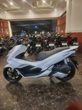 HUB KIKI DP 1JT PCX 150CBS 2019 LIKE NEW BISA BAYAR SETELAH SAMPAI