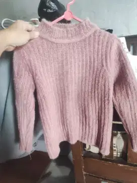Sweater rajut anak